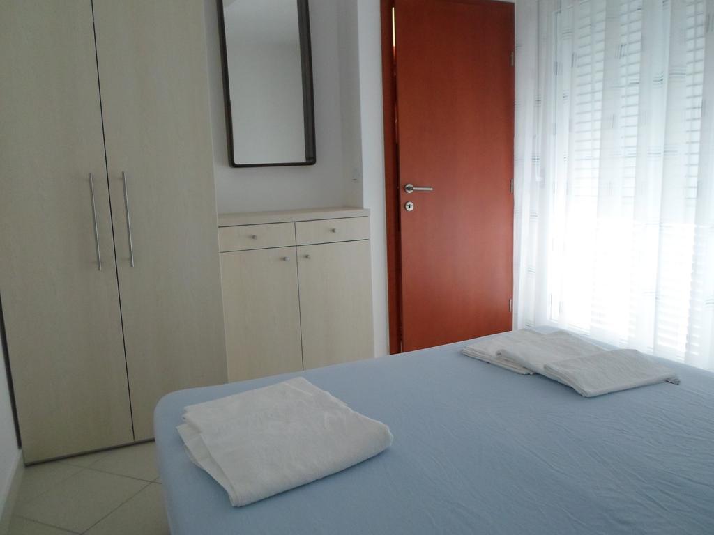 Apartments Biba Novalja Δωμάτιο φωτογραφία