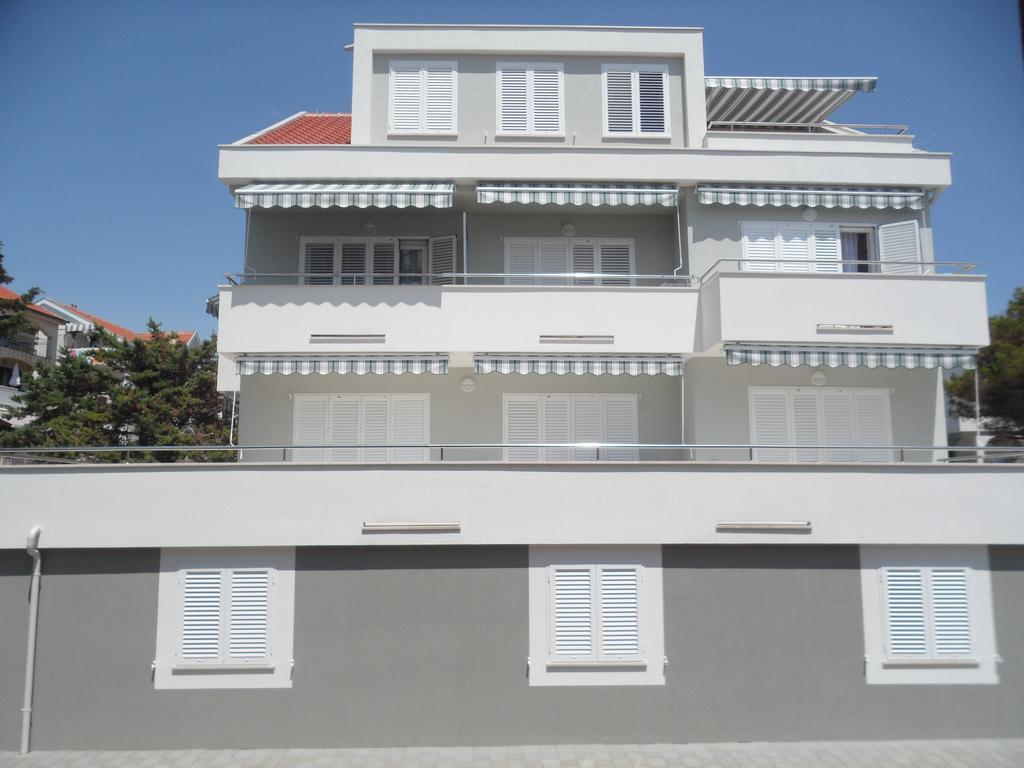 Apartments Biba Novalja Εξωτερικό φωτογραφία