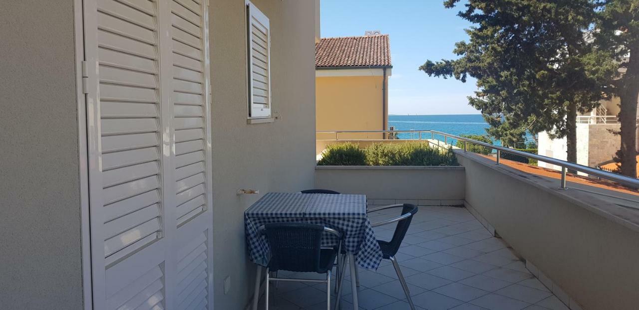 Apartments Biba Novalja Εξωτερικό φωτογραφία