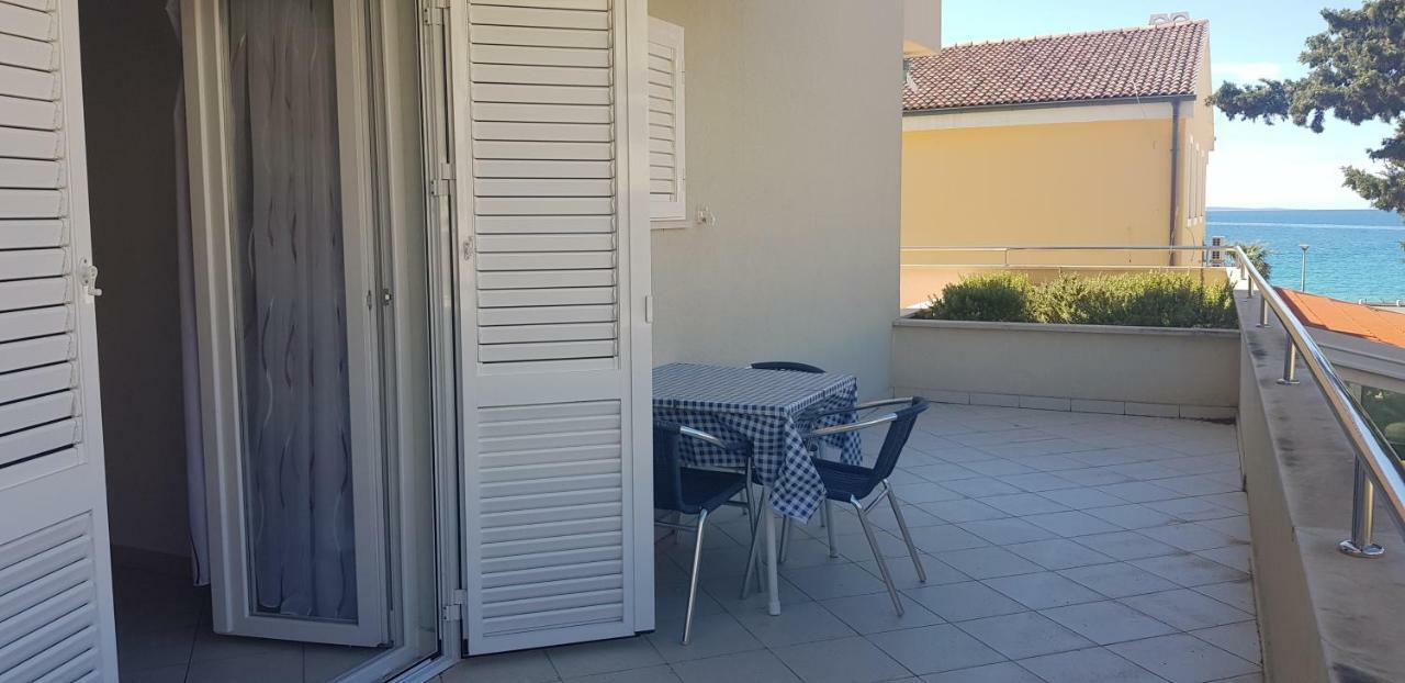 Apartments Biba Novalja Εξωτερικό φωτογραφία
